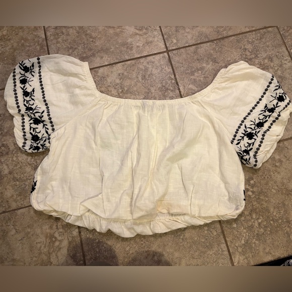 Aerie Off-Shoulder Blouse with Black Embroidery - Picture 4 of 5